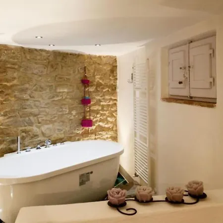 Holiday home Beautiful In Near Centre Cortona